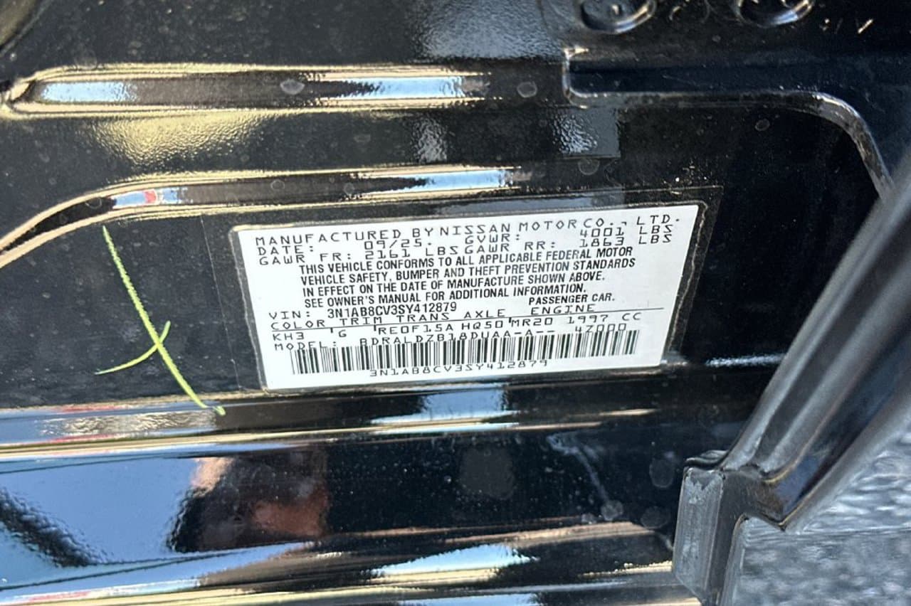 2025 Nissan Sentra SV 22