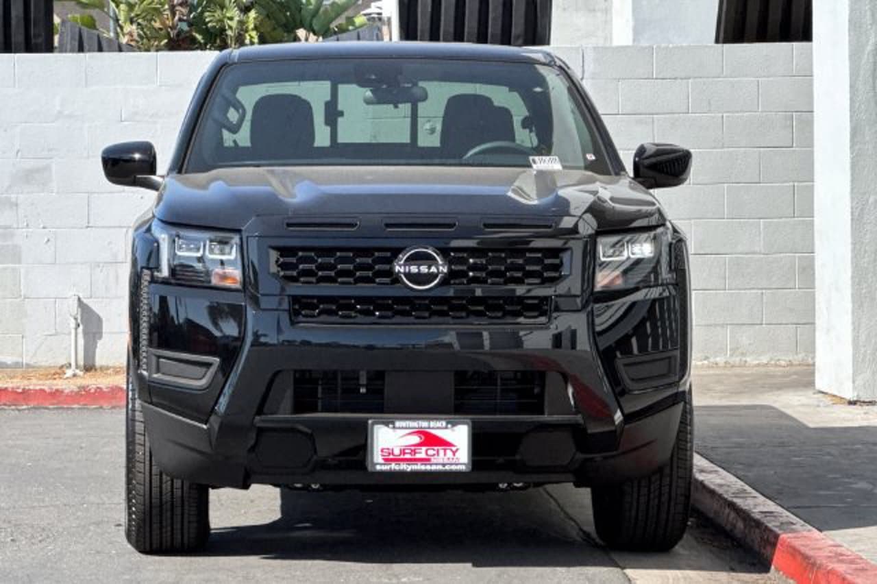 2026 Nissan Frontier SV 6