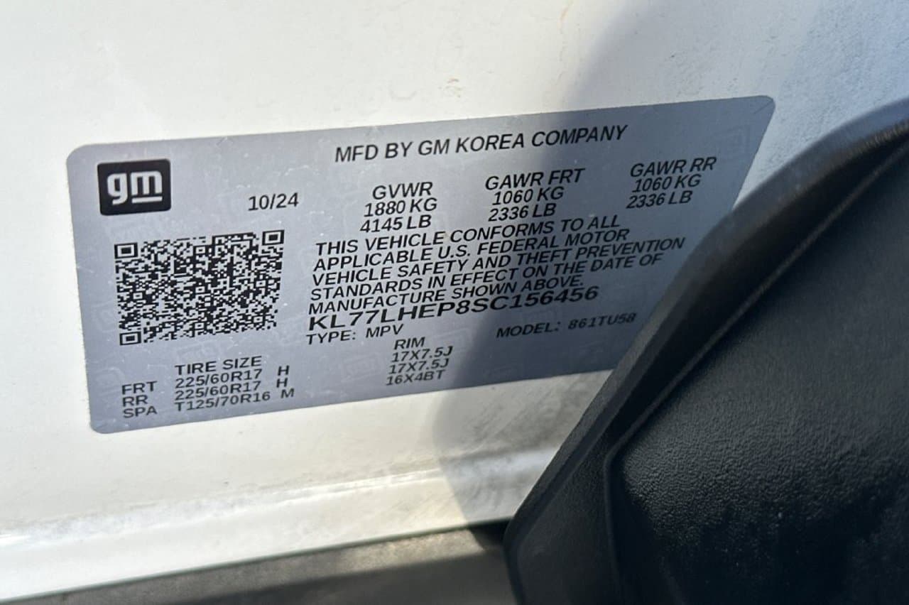 2025 Chevrolet Trax LT 24