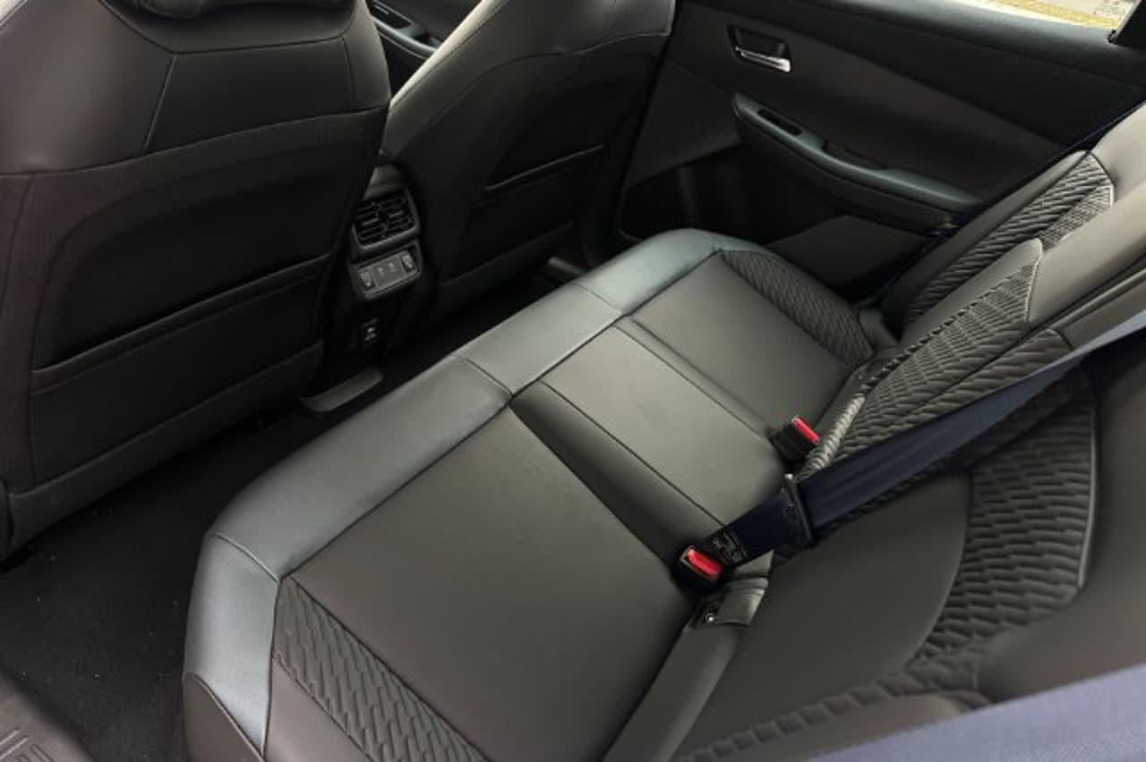 2026 Nissan LEAF PLATINUM+ 9
