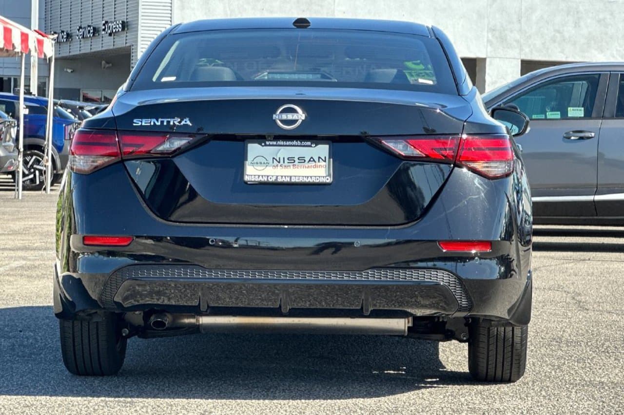 2025 Nissan Sentra SV 4