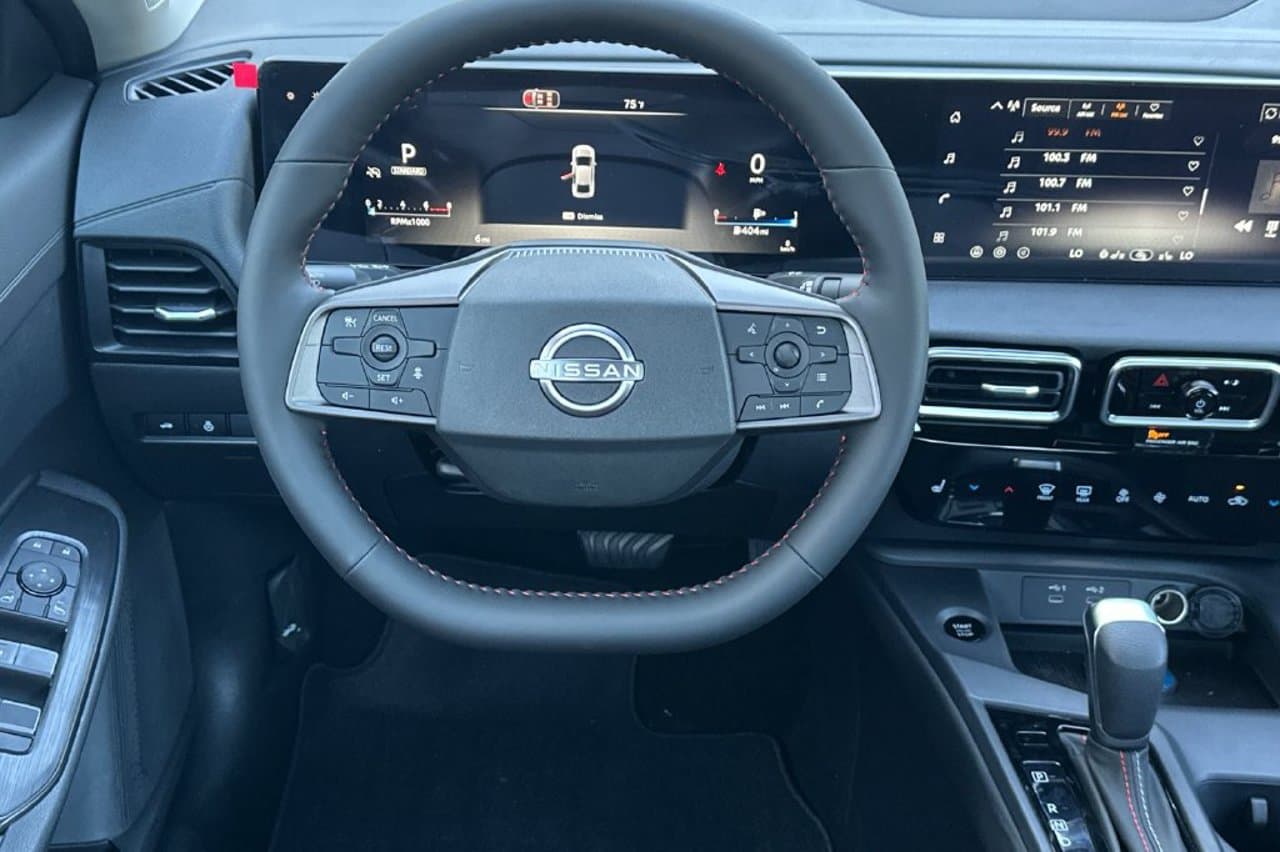 2027 Nissan Sentra SR 12