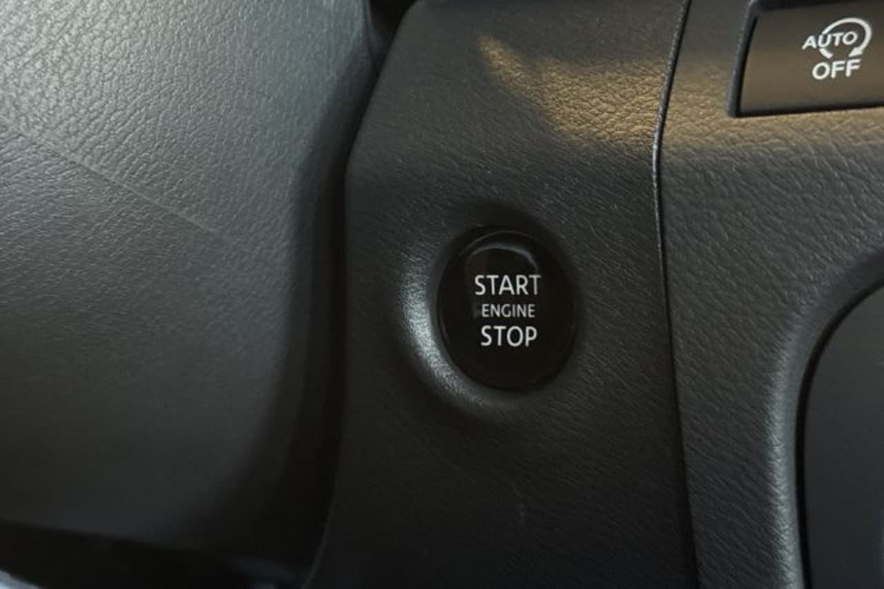2026 Nissan Frontier SV 18