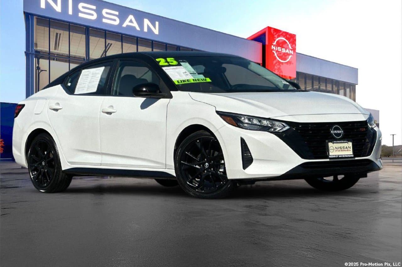 2025 Nissan Sentra SR 1