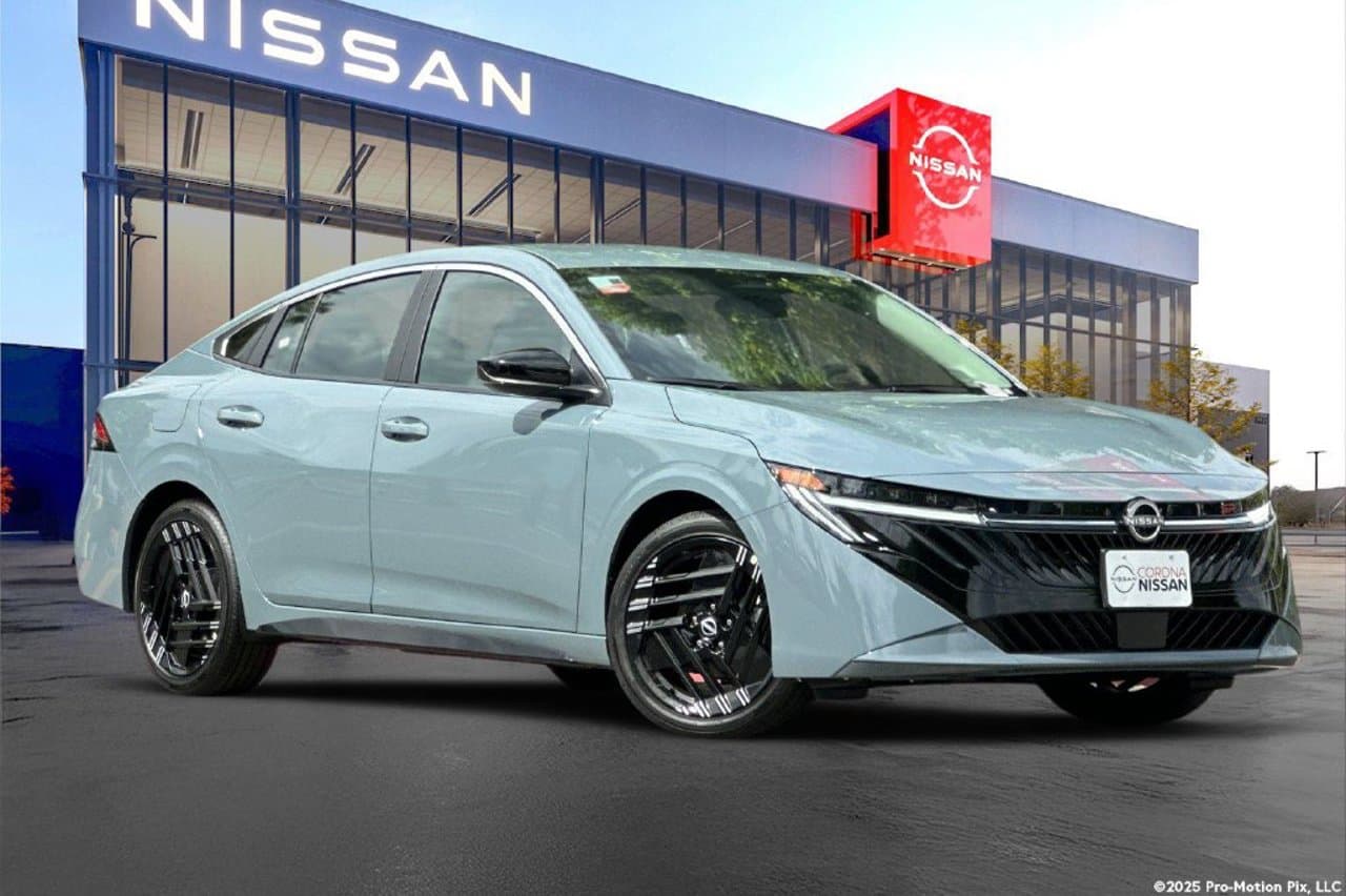 2027 Nissan Sentra SR 2