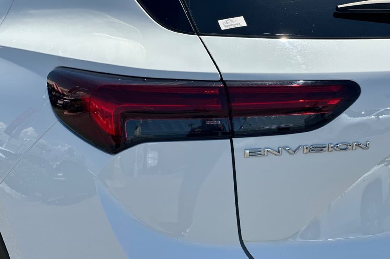 2023 Buick Envision Essence 22