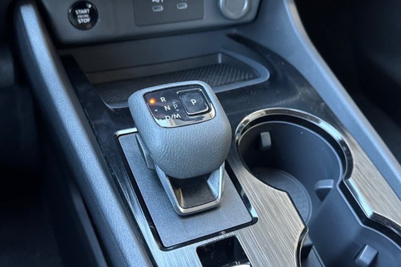 2026 Nissan Rogue SV 18