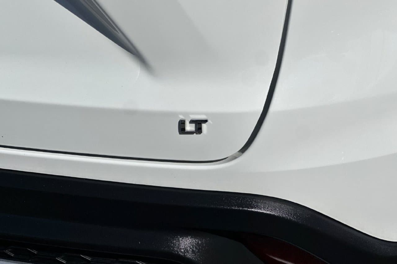 2025 Chevrolet Trax LT 23