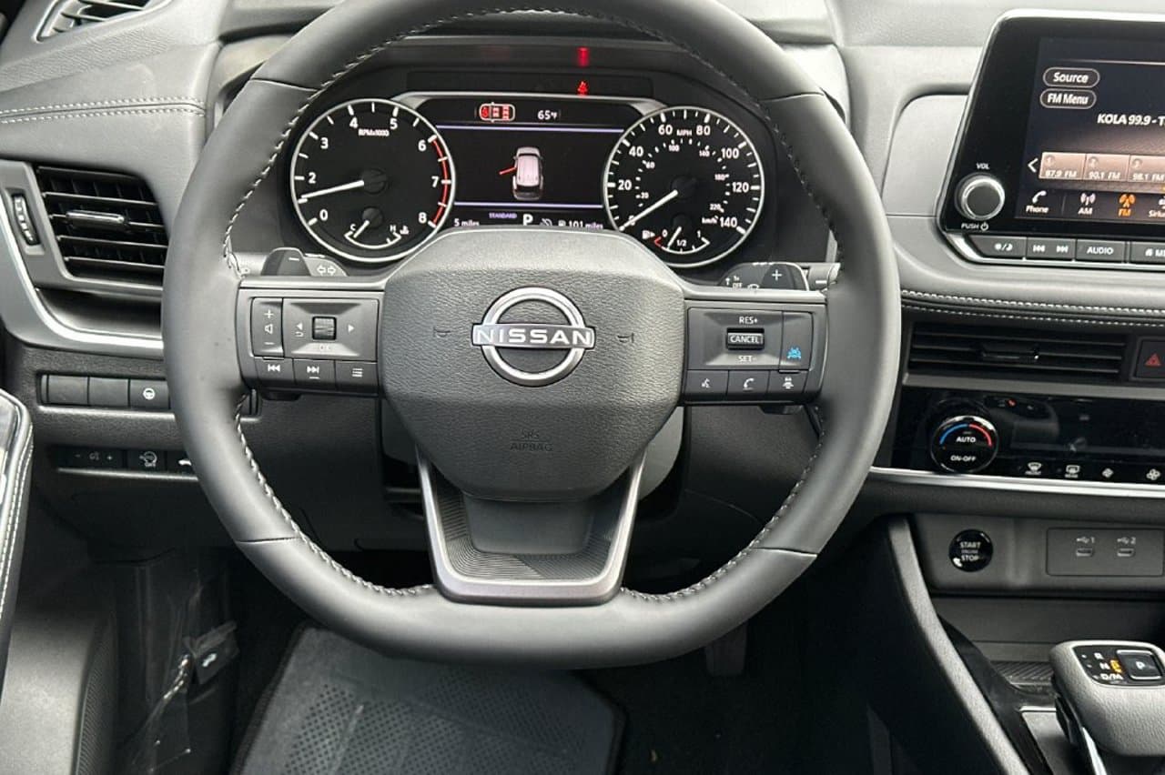 2026 Nissan Rogue SV 12